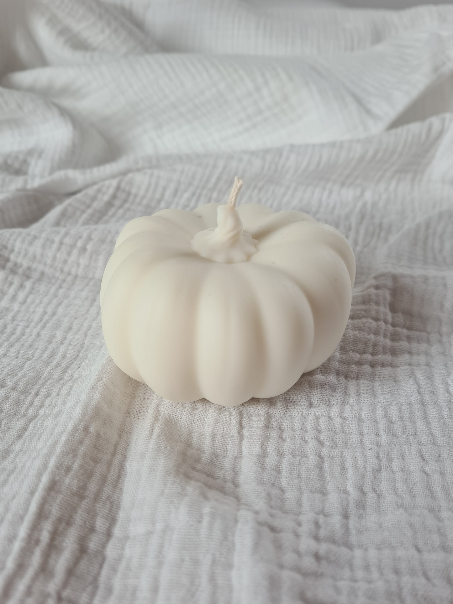 Bougie décorative grande citrouille – Cire de soja naturelle