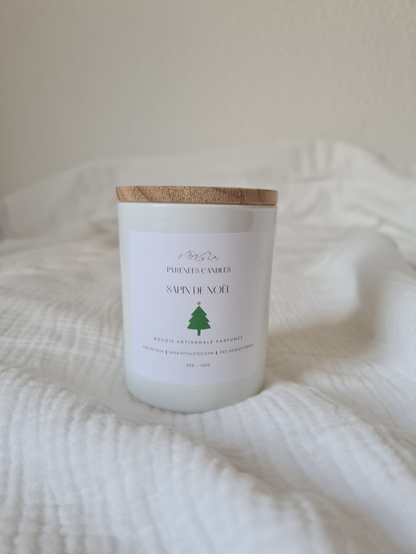 Bougie artisanale parfumée – Sapin de Noël