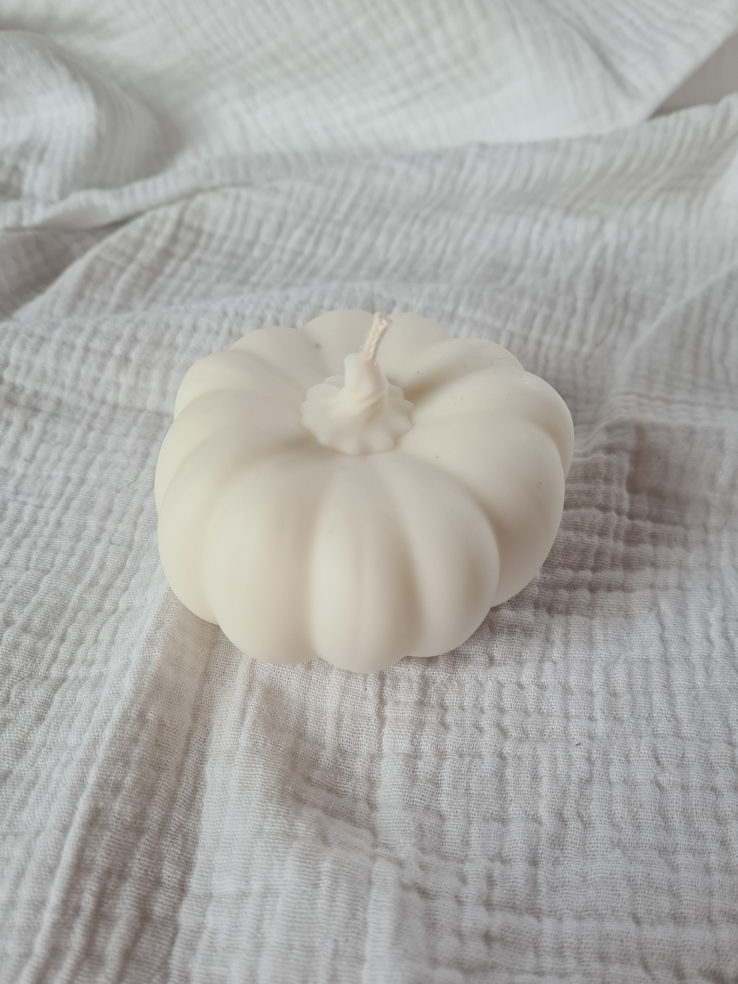 Bougie décorative grande citrouille – Cire de soja naturelle