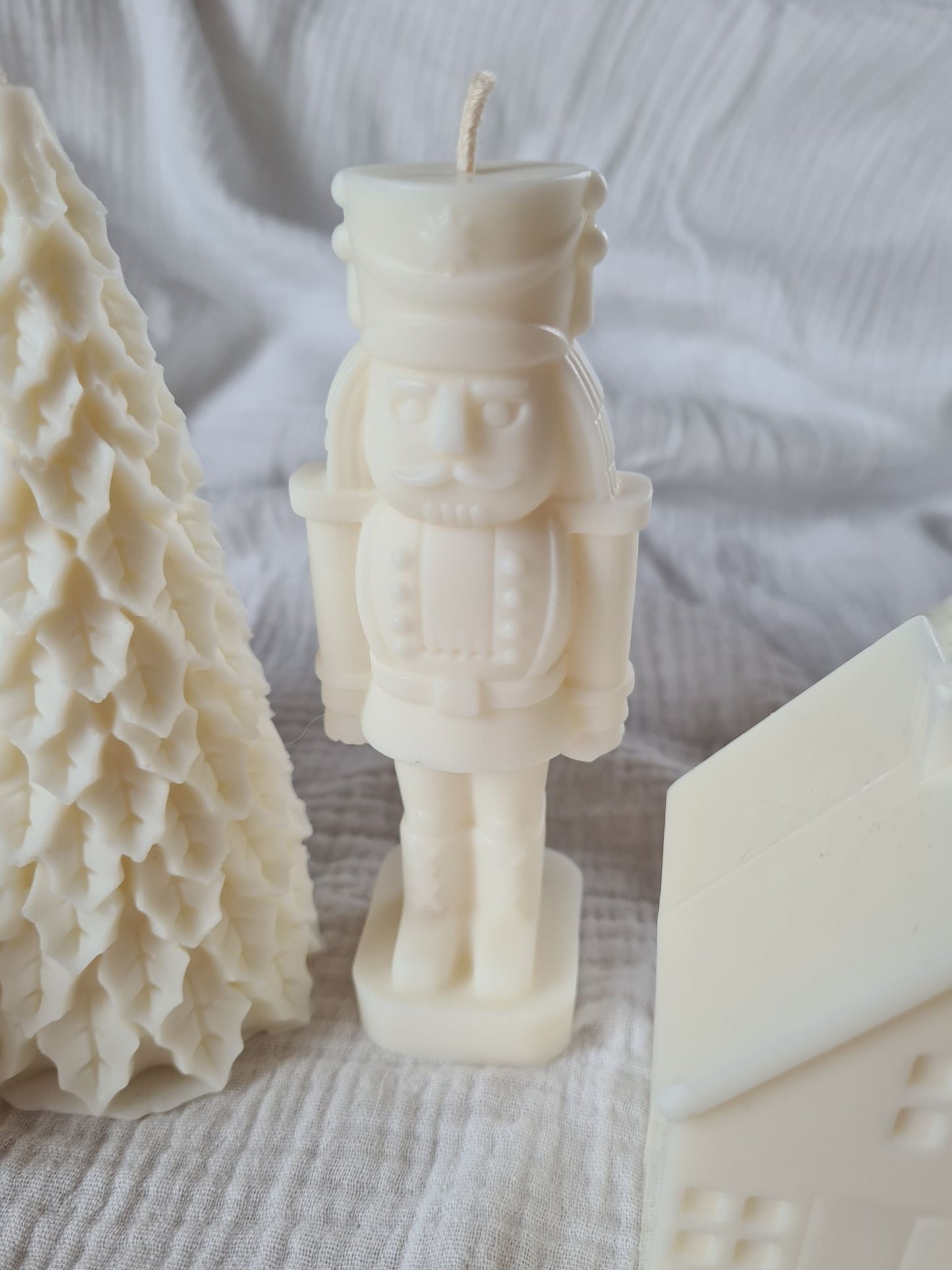 Bougie décorative casse-noisette – Sans parfum – Artisanale